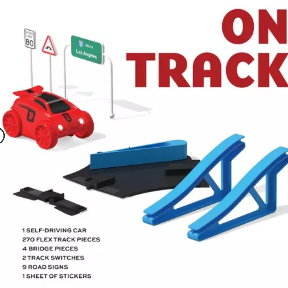 🎄🎁FAO Schwarz To The Build & Race Set with Red Car And 12 Feet Flex Track - Picture 4 of 9